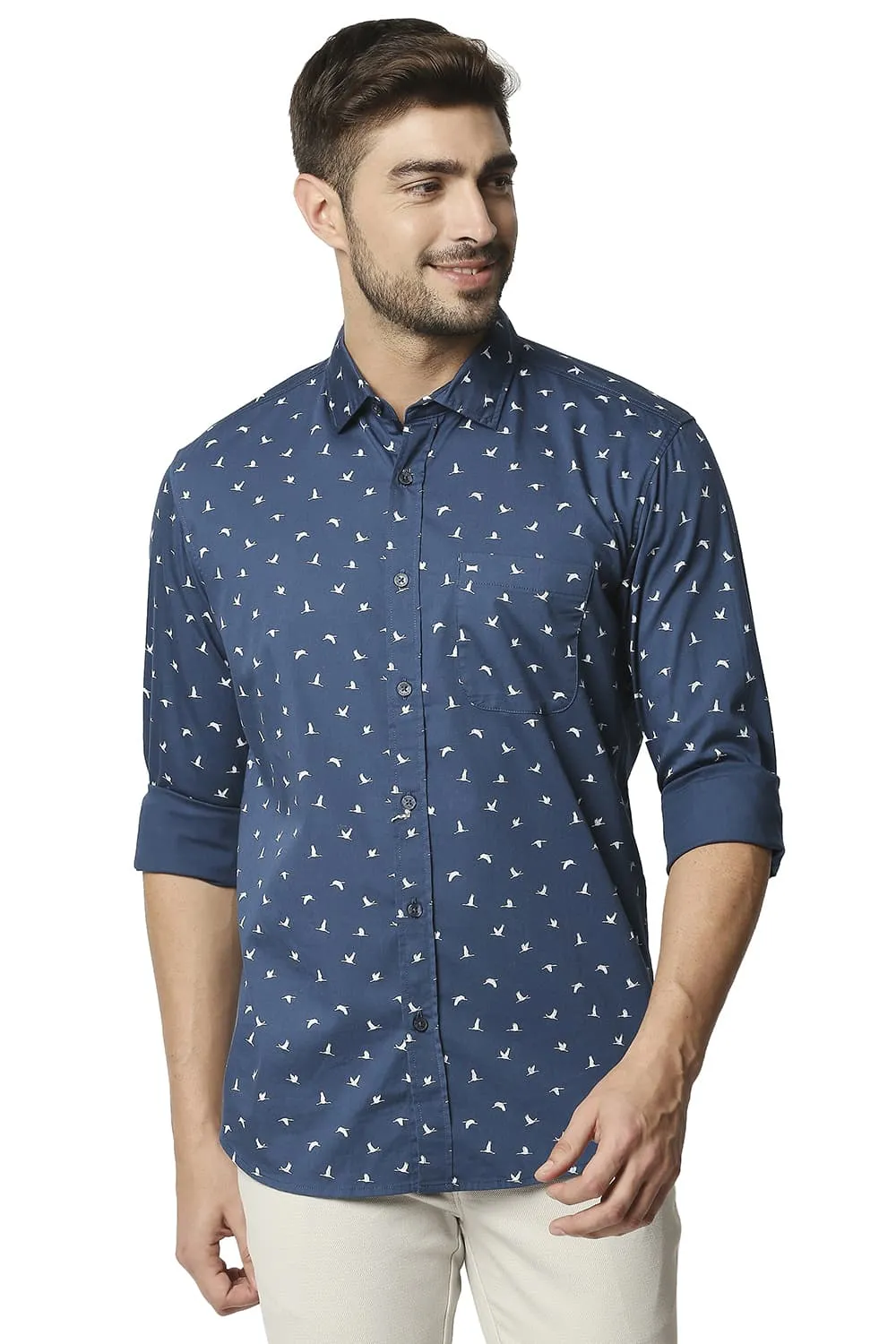 Basics Slim Fit Twill Lycra Printed Shirt